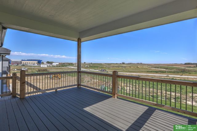 5807 N 197th Street, Elkhorn, NE 68022