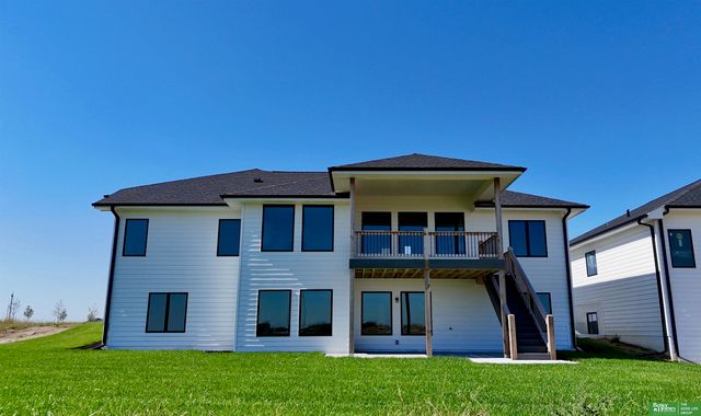 5807 N 197th Street, Elkhorn, NE 68022