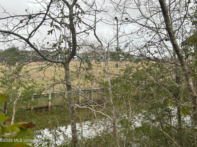 2462 Iki Place, Diamondhead, MS 39525