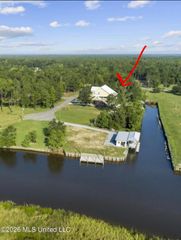 2462 Iki Place, Diamondhead, MS 39525