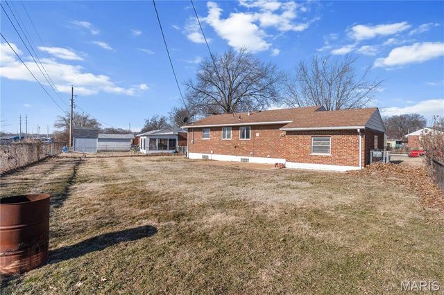 424 Tiffany Drive, St Louis, MO 63123