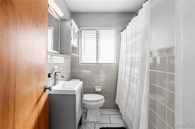 424 Tiffany Drive, St Louis, MO 63123