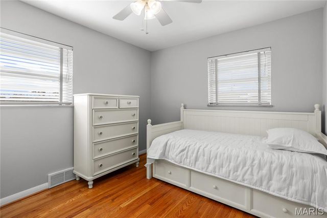 424 Tiffany Drive, St Louis, MO 63123