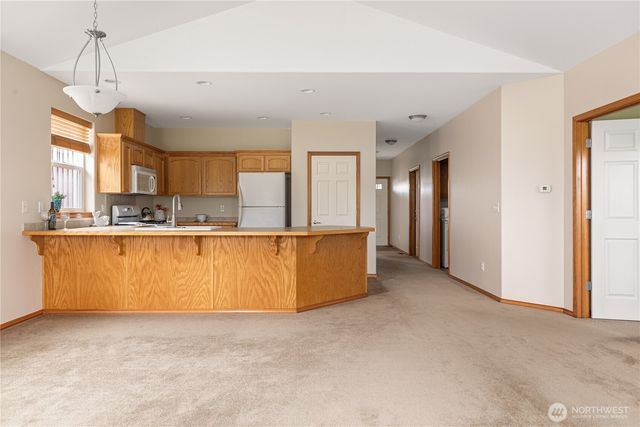 2358 SW Winchester Street, Oak Harbor, WA 98277