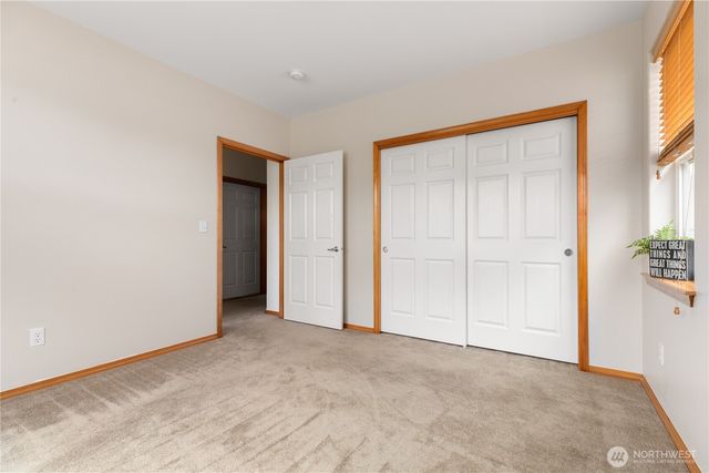 2358 SW Winchester Street, Oak Harbor, WA 98277