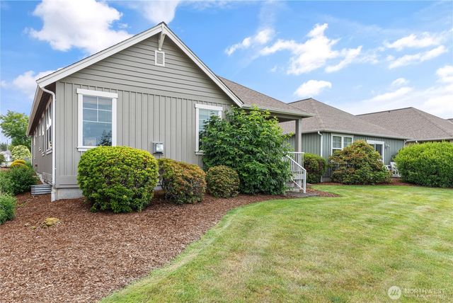 2358 SW Winchester Street, Oak Harbor, WA 98277