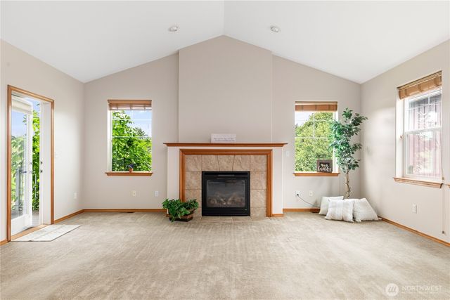 2358 SW Winchester Street, Oak Harbor, WA 98277