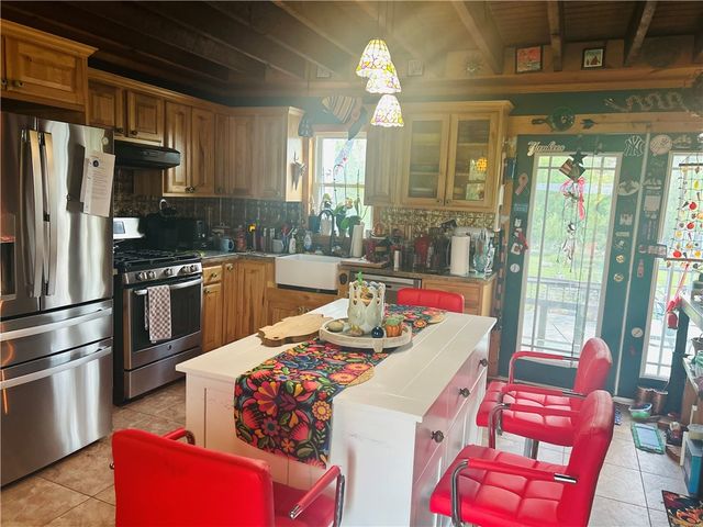 819 cheese factory rd, Mendon, NY 14472