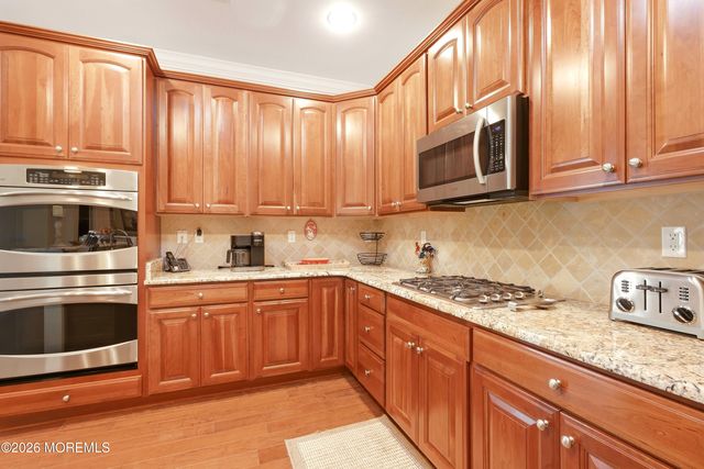 50 Kingston Drive Drive, Jackson, NJ 08527
