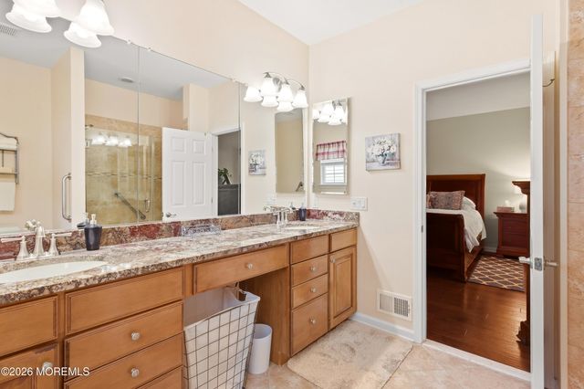 50 Kingston Drive Drive, Jackson, NJ 08527