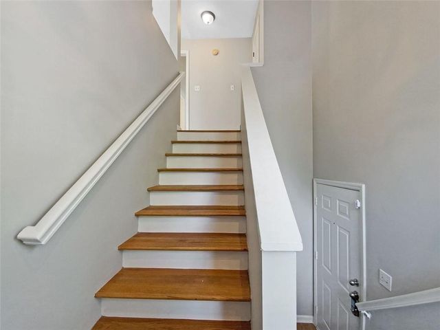 2136 River Heights Walk SE, Marietta, GA 30067