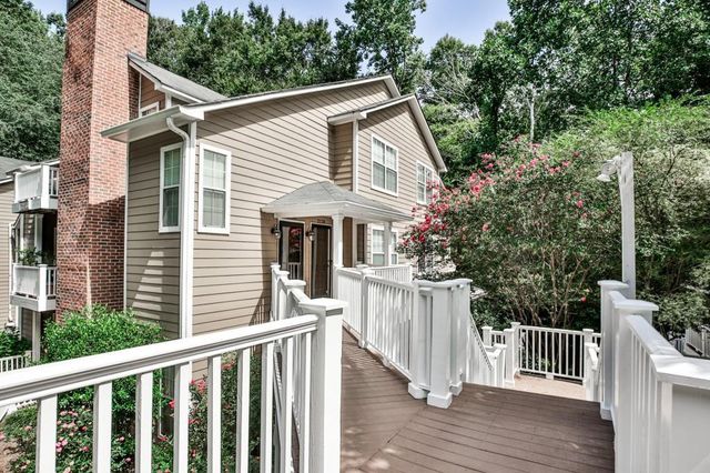 2136 River Heights Walk SE, Marietta, GA 30067