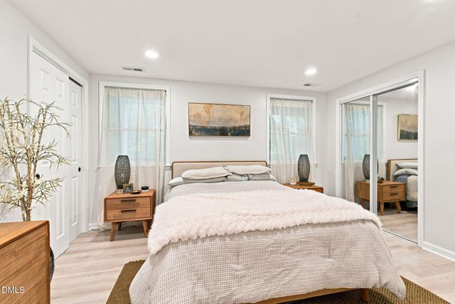 1450 Old Coach Road, Kernersville, NC 27284