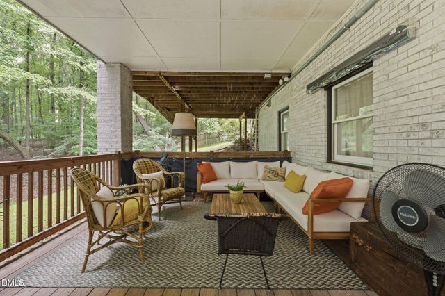 1450 Old Coach Road, Kernersville, NC 27284
