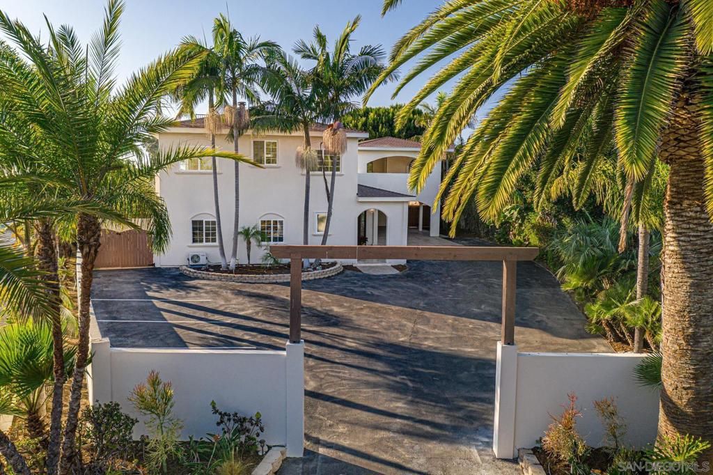 1280 Santa Fe Dr, Encinitas, CA 92024