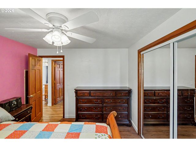 4345 JACKPINE St, Salem, OR 97305