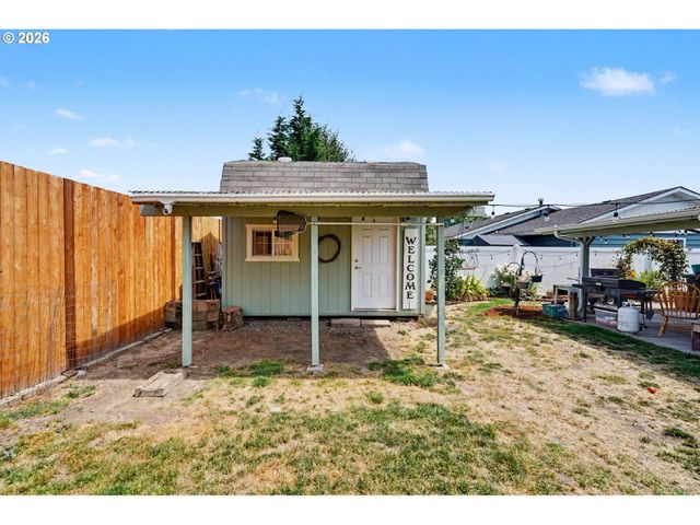 4345 JACKPINE St, Salem, OR 97305
