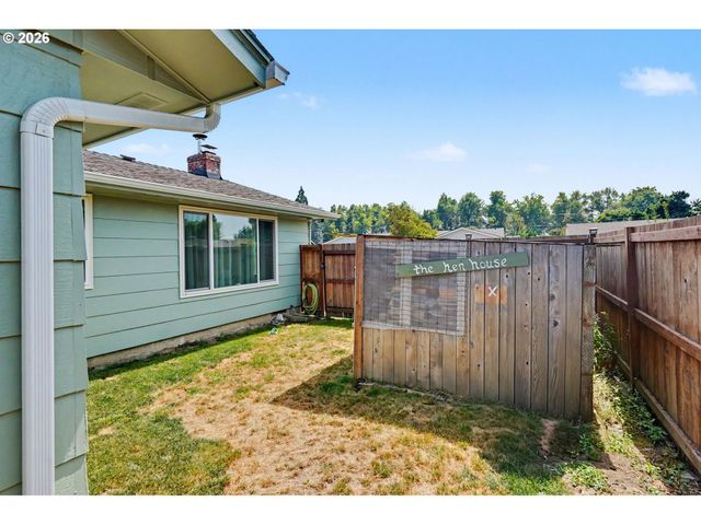 4345 JACKPINE St, Salem, OR 97305