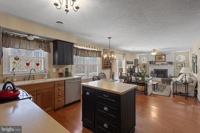 19332 HILLCREST LN, Jeffersonton, VA 22724