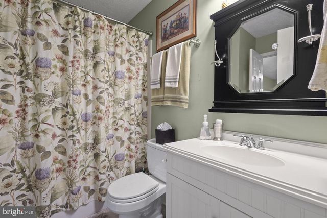 19332 HILLCREST LN, Jeffersonton, VA 22724