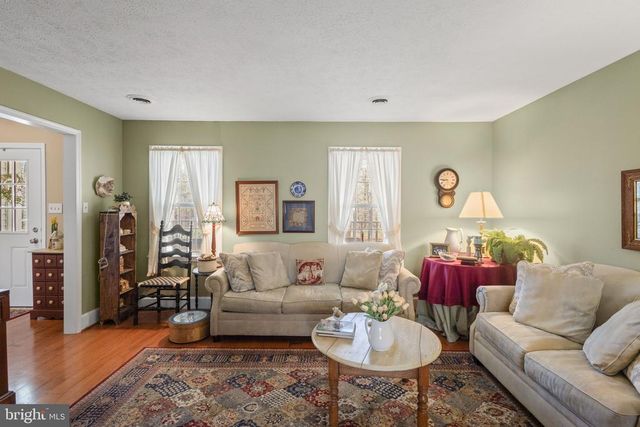 19332 HILLCREST LN, Jeffersonton, VA 22724