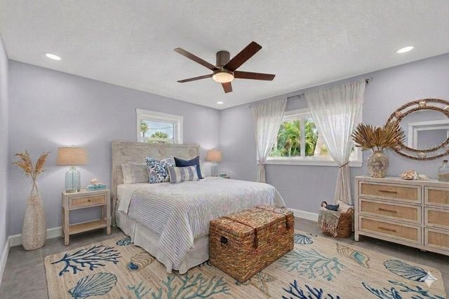 150 42ND AVENUE, St Pete Beach, FL 33706