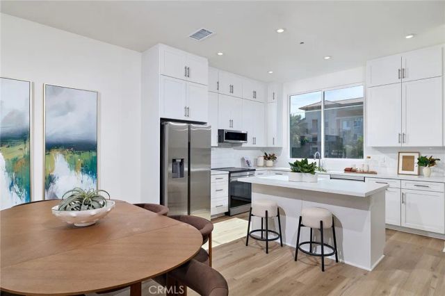 7255 Pointbreak Drive, Huntington Beach, CA 92647