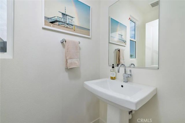7255 Pointbreak Drive, Huntington Beach, CA 92647