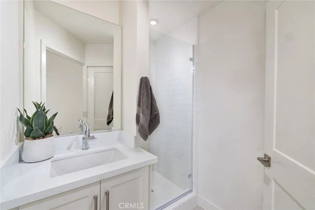 7255 Pointbreak Drive, Huntington Beach, CA 92647
