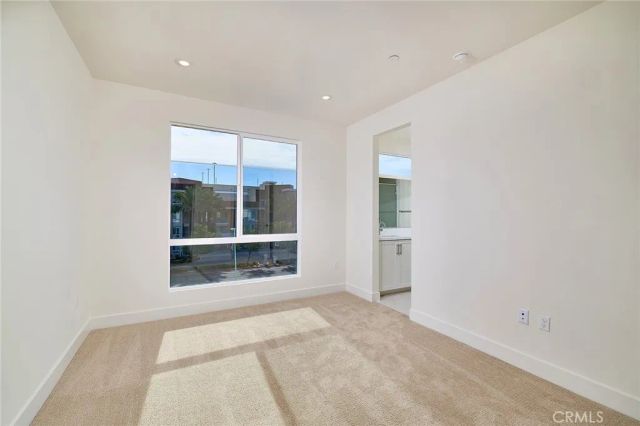 7255 Pointbreak Drive, Huntington Beach, CA 92647