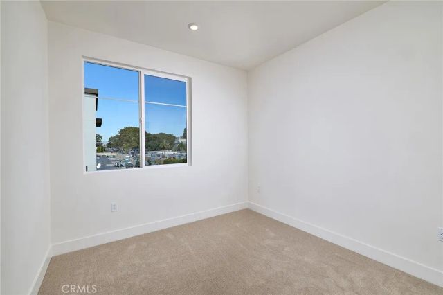 7255 Pointbreak Drive, Huntington Beach, CA 92647