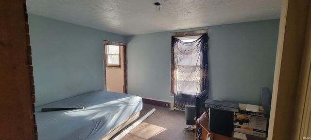 207 S Cherry Street, Akron, IN 46910