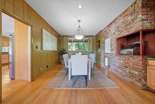 5401 Leona Street, Oakland, CA 94619