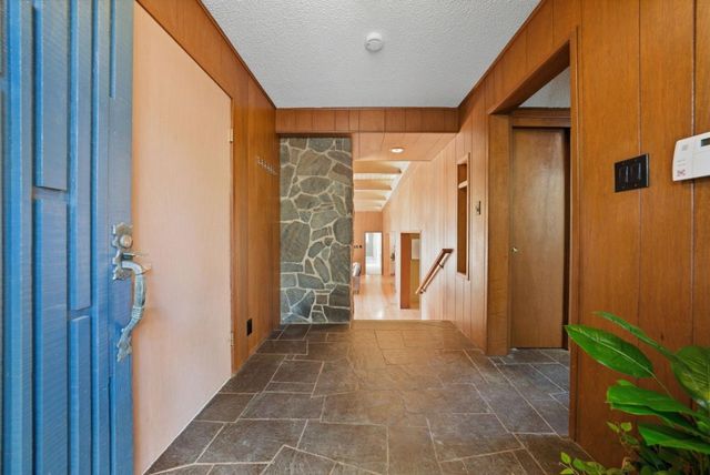 5401 Leona Street, Oakland, CA 94619