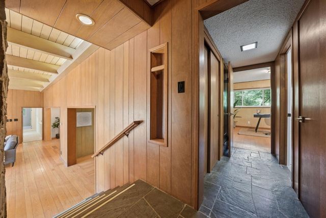 5401 Leona Street, Oakland, CA 94619