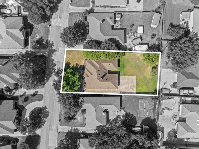 7332 Post Oak Drive, North Richland Hills, TX 76182