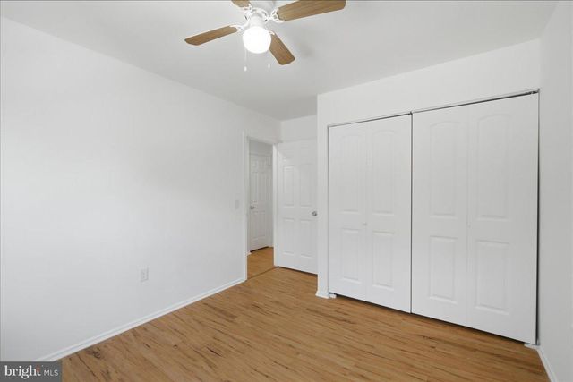 10598 REEDS LANDING CIR, Burke, VA 22015