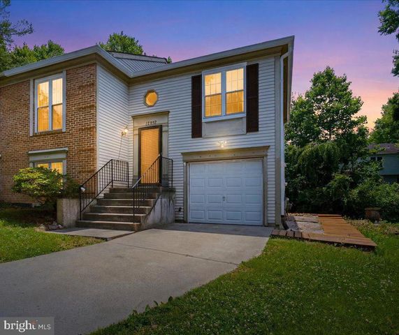 10598 REEDS LANDING CIR, Burke, VA 22015