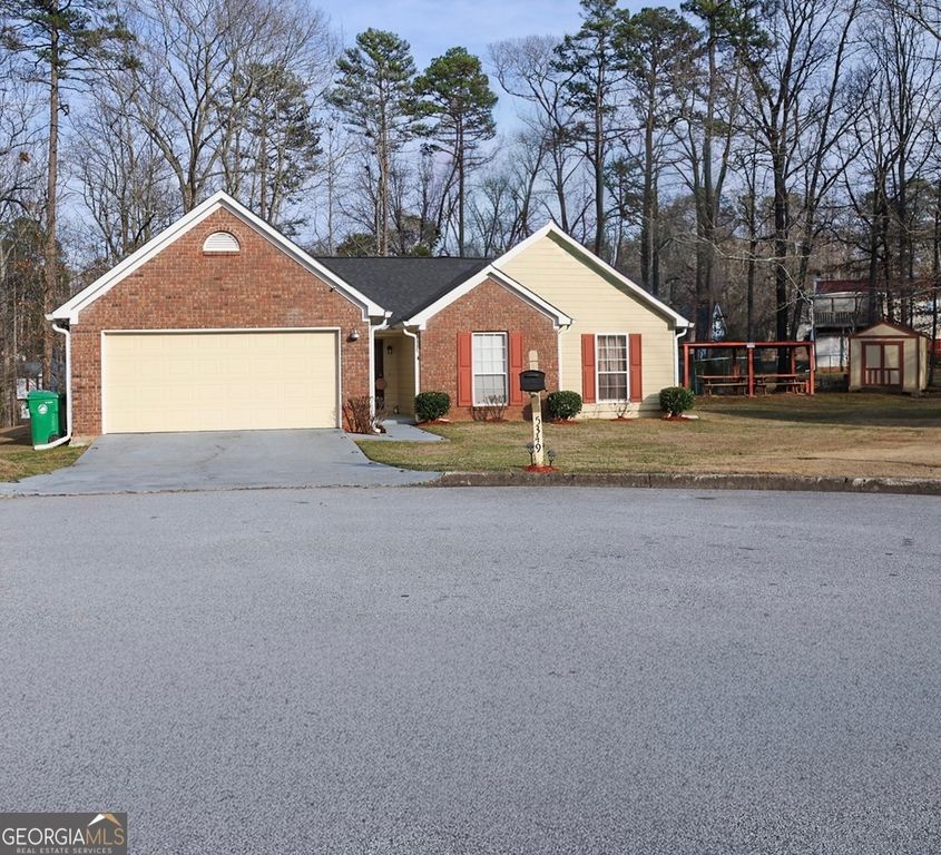 5349 Signal Court, Stone Mountain, GA 30088