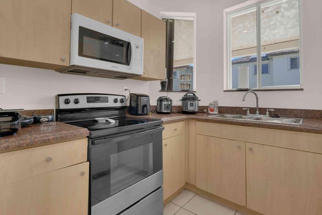 1308 SW 154TH Avenue, Miami, FL 33194