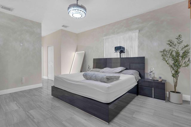 1308 SW 154TH Avenue, Miami, FL 33194