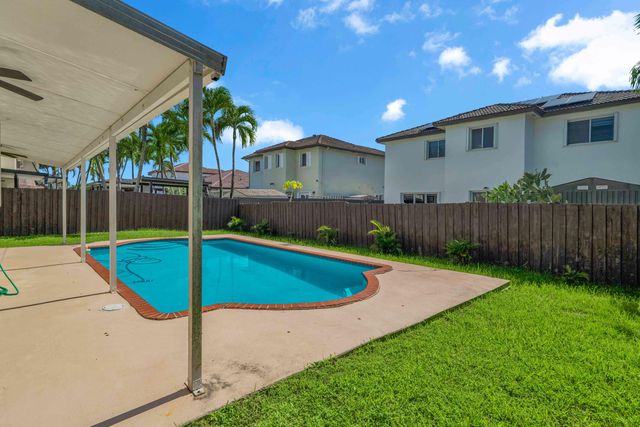 1308 SW 154TH Avenue, Miami, FL 33194