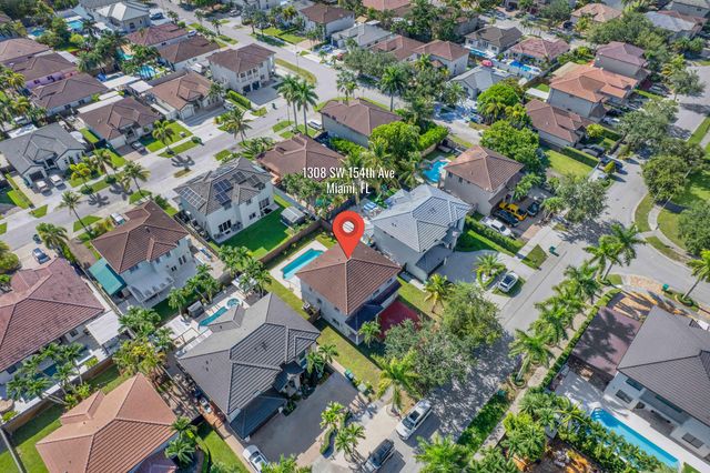 1308 SW 154TH Avenue, Miami, FL 33194