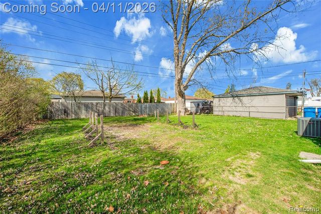 14615 Masonic Boulevard, Warren, MI 48088