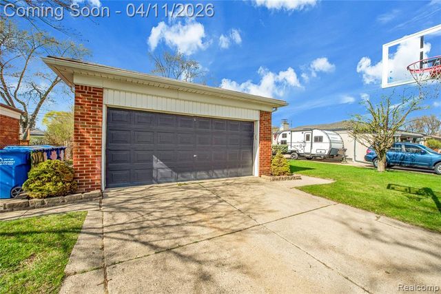 14615 Masonic Boulevard, Warren, MI 48088