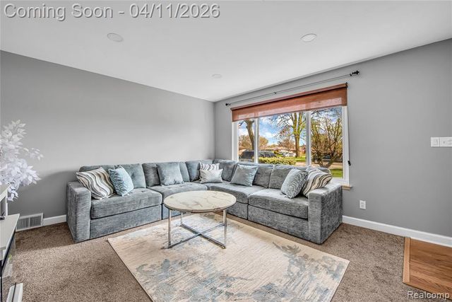 14615 Masonic Boulevard, Warren, MI 48088