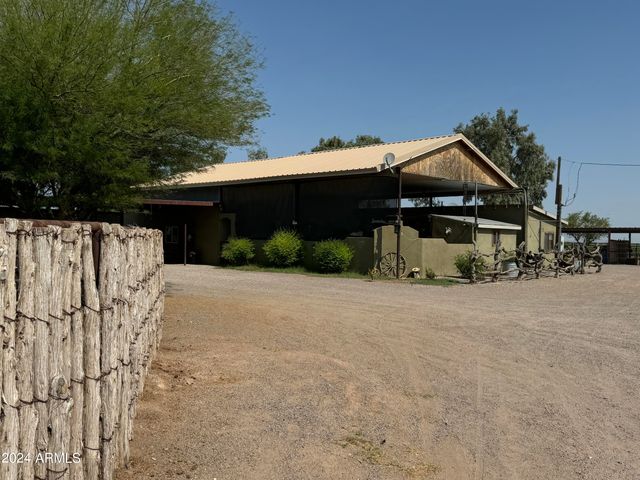 642 E CORNMAN Road, Coolidge, AZ 85128
