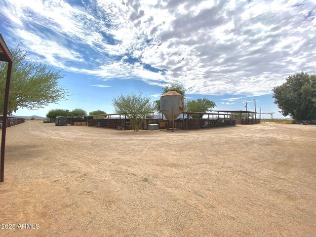 642 E CORNMAN Road, Coolidge, AZ 85128