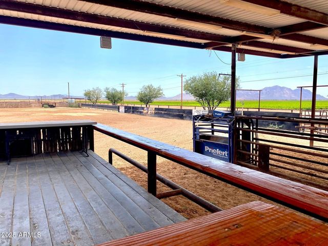 642 E CORNMAN Road, Coolidge, AZ 85128