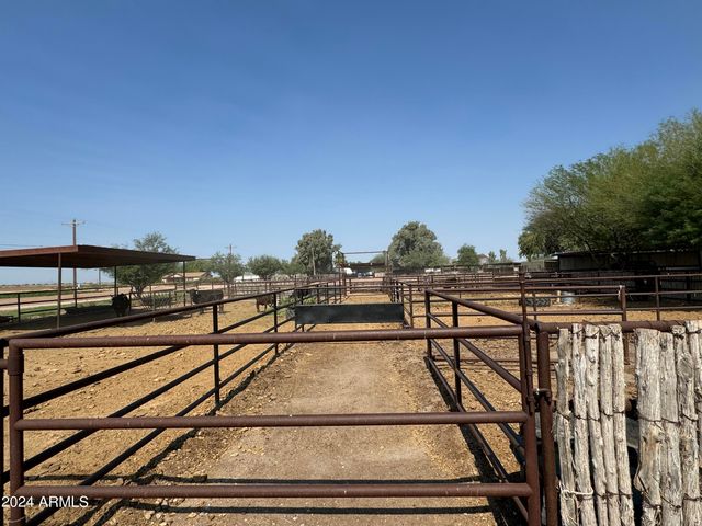 642 E CORNMAN Road, Coolidge, AZ 85128